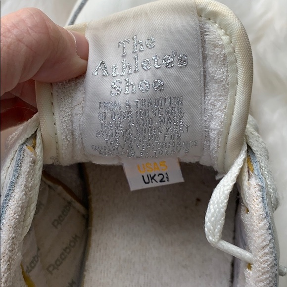 Vintage retro off white Reebok Sneakers - Picture 5 of 5